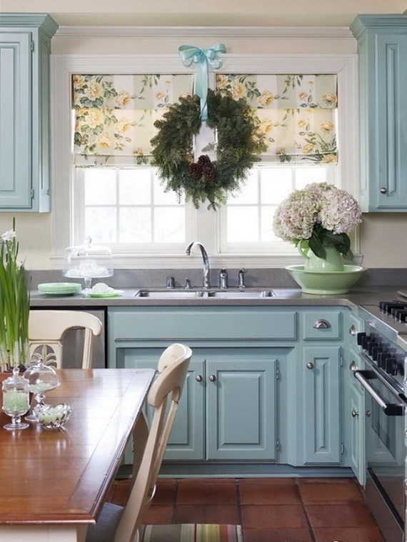 Holiday Window Ideas - Christmas Kitchen Windows